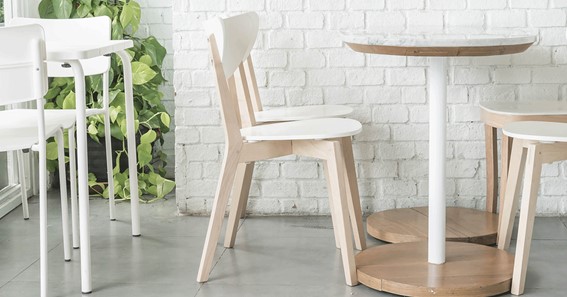 DIFFERENT STYLES OF RESTAURANTS CHAIRS